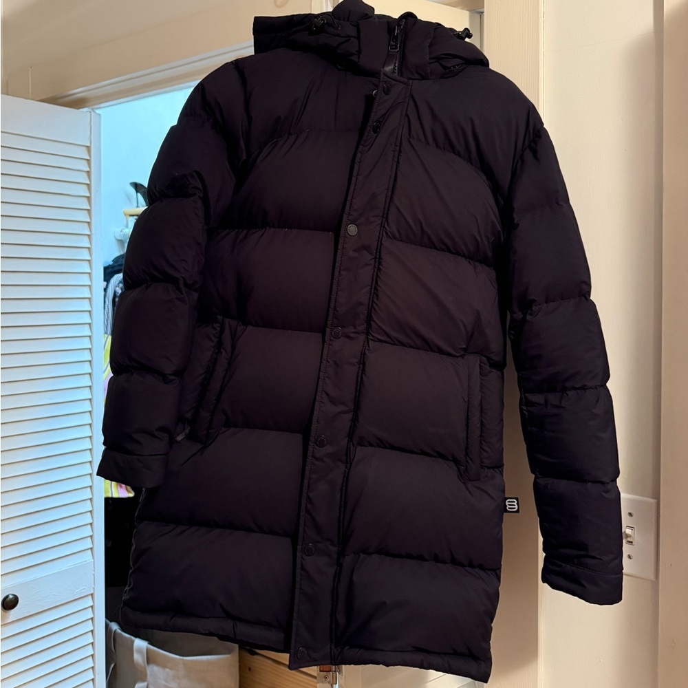 Black Super Puff Mid / Aritzia